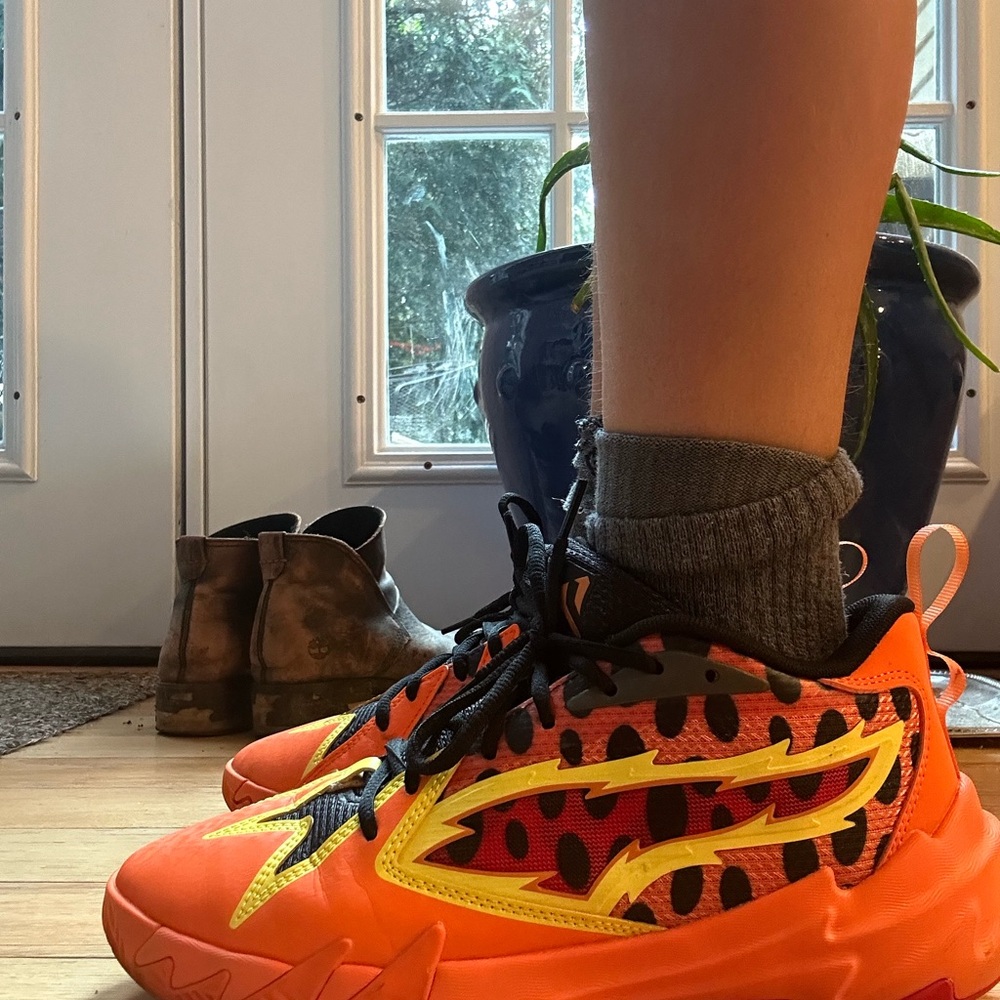 Size 6 Puma X Cheetos-Scoot Henderson